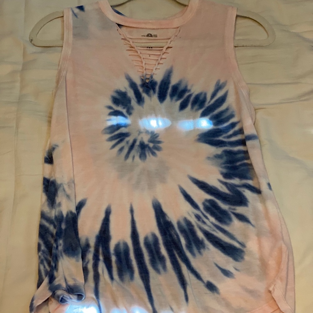 Spiral tank top